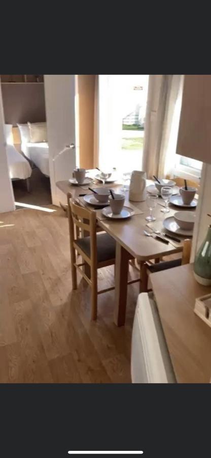 ホテル Pc107 Birchington Vale 10 Berth エクステリア 写真